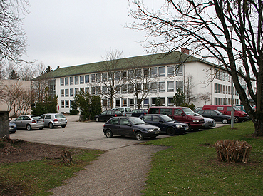 ansicht-hauptgebaeude
